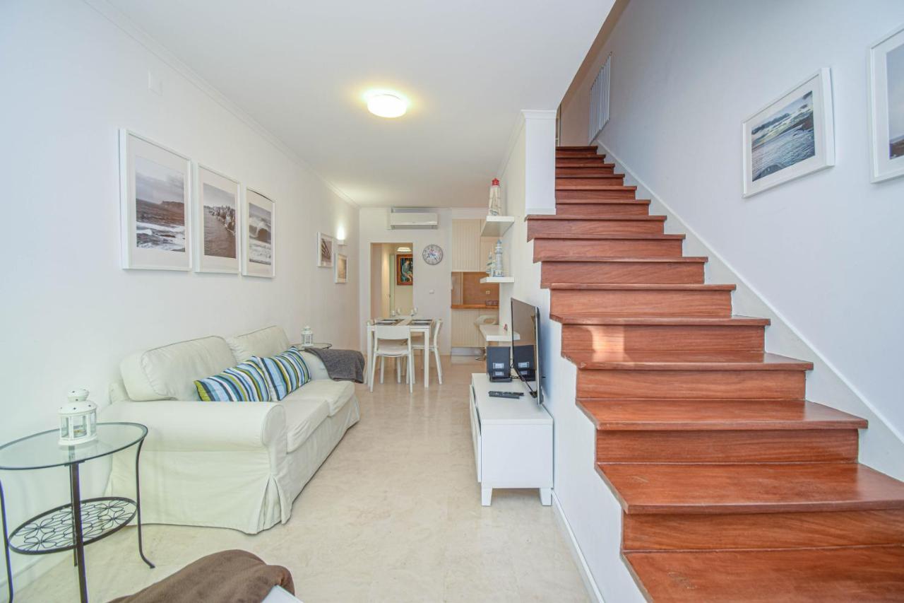 Central Family Apartment - 60 M From The Beach Віавіа Zewnętrze zdjęcie